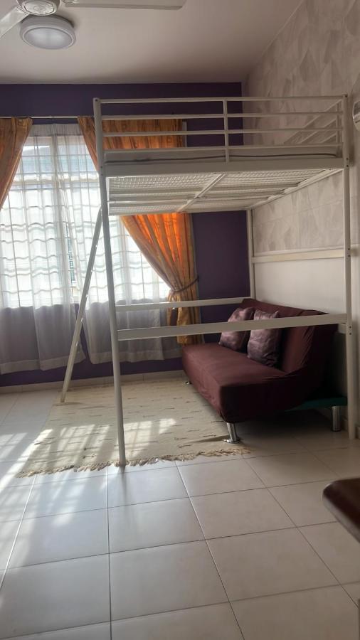 Homestay Melaka Executive Exterior photo