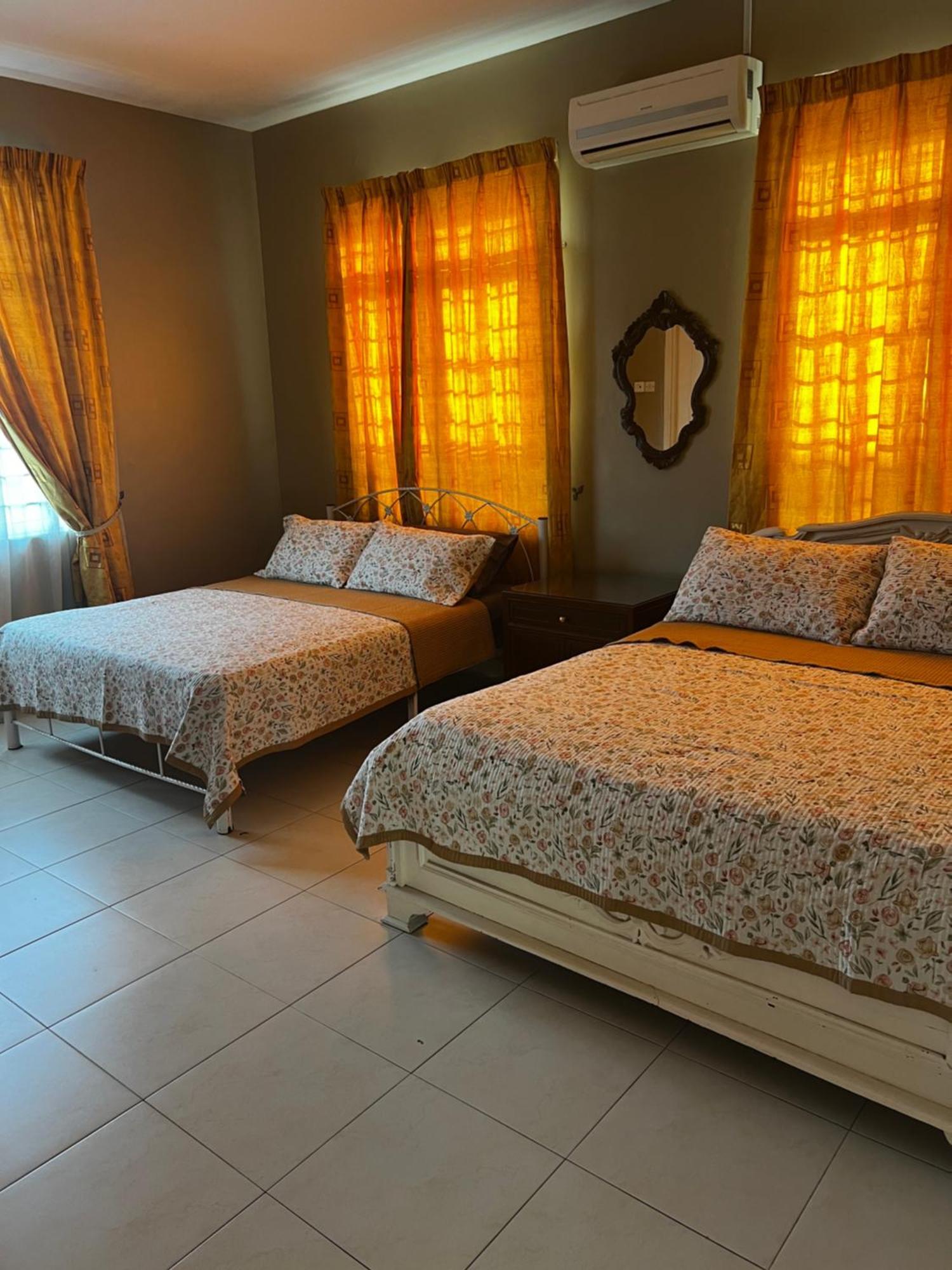 Homestay Melaka Executive Exterior photo
