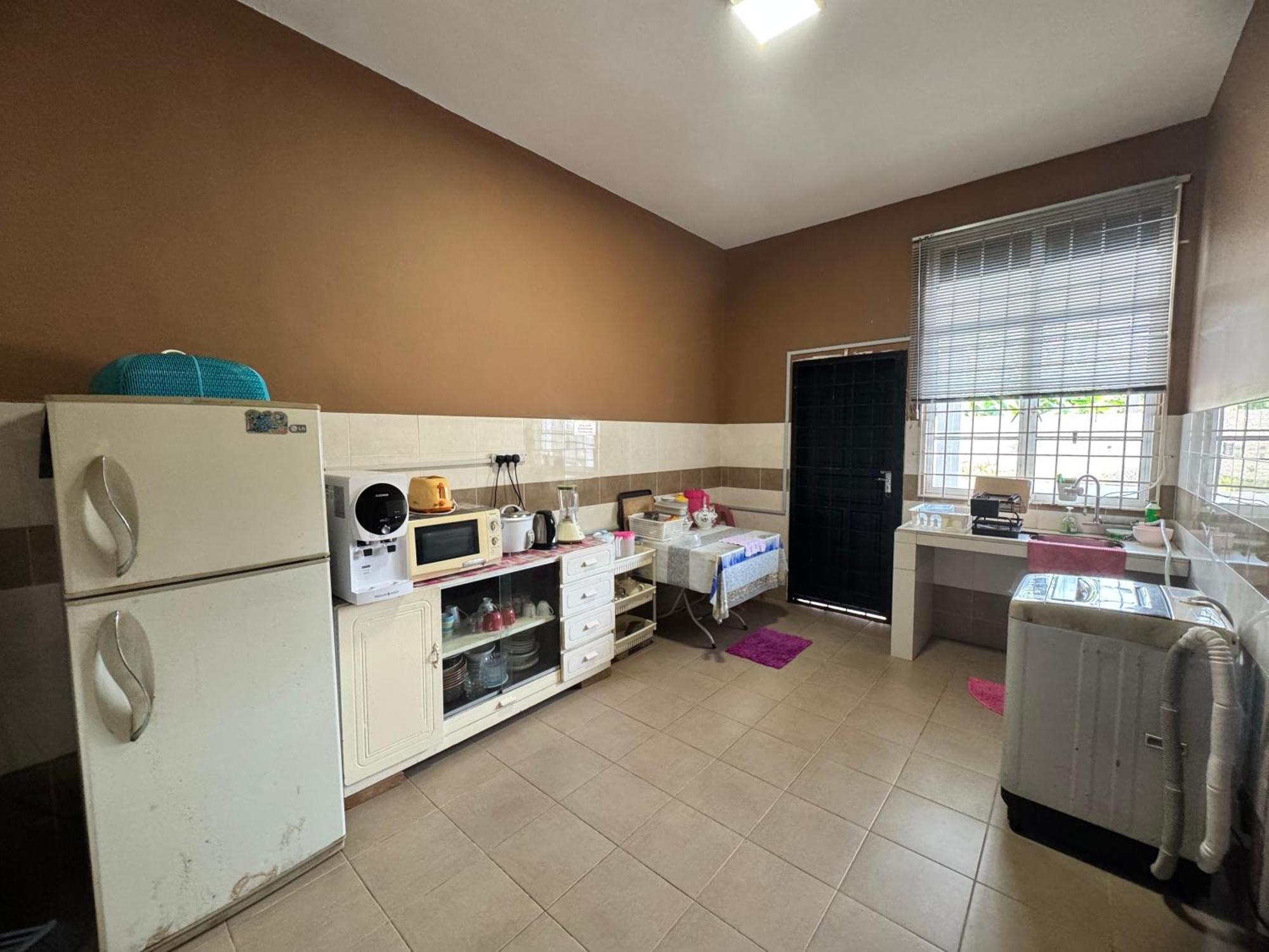 Homestay Melaka Executive Exterior photo